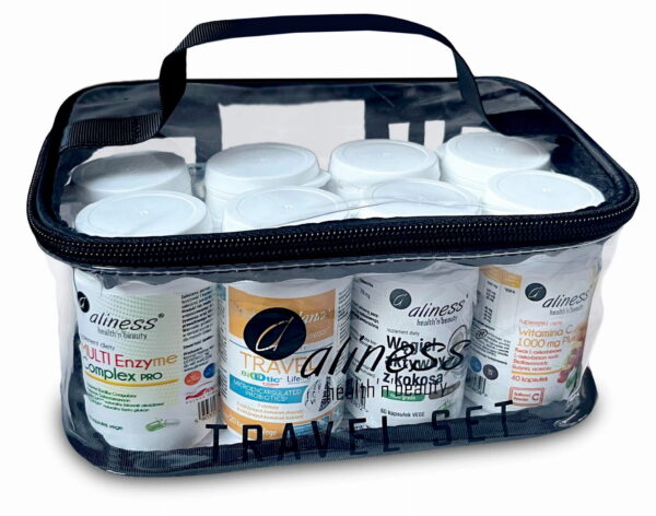 Travel set aliness suplementy, zestaw suplementów podróż, melatonina na jet lag, enzymy trawienne podróż, probiotyk na podróż, węgiel aktywny z kokosa, witamina C 1000 PLUS, wapń z K2 MK7 i D3, ProbioBalance TRAVEL, Aliness travel set.